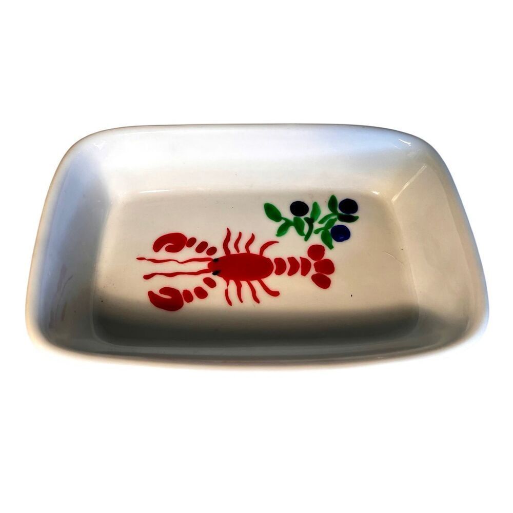 Crate & Barrel Nantucket Stoneware Lobster & Berry Motif Baking  Dish